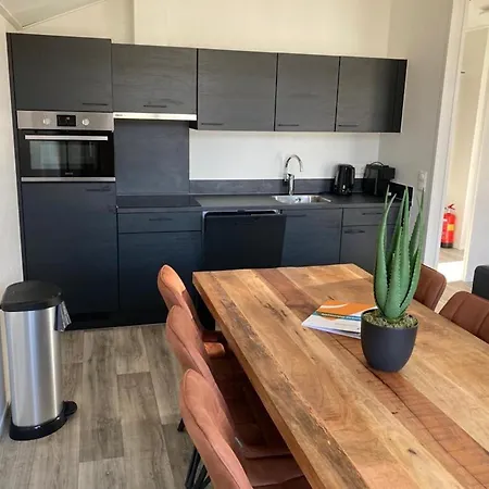 Modern Near Efteling, With Microwave * Kaatsheuvel