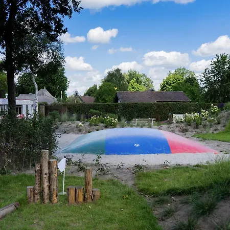 Modern Near Efteling, With Microwave Horská chata Kaatsheuvel
