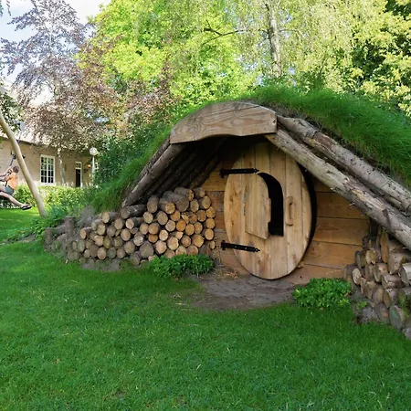 木屋 Modern Near Efteling, With Microwave 卡茨休维尔
